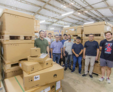 UEPG recebe equipamentos e inicia projeto do Anel de Conectividade do Paraná