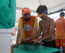 Universidades levam jogos, educação ambiental e espaço maker para os veranistas