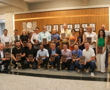 Unioeste realiza posse de novos servidores e entrega obras na reitoria 