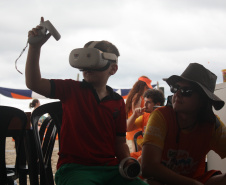 Universidades levam jogos, educação ambiental e espaço maker para os veranistas