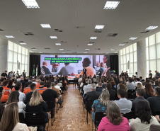 Estado vai capacitar dois mil servidores para atuarem em contratações públicas