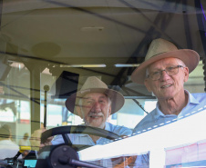 Estado anuncia R$ 16 milhões para novo prédio de pesquisa de alimentos e reformas na Unioeste
