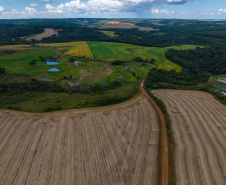 R$ 353 milhões: Estado libera recursos para estradas rurais e maquinários em Guarapuava e região