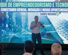 Governador anuncia parque tecnológico e novo curso de agronomia para Campo Mourão