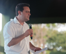 Governador anuncia parque tecnológico e novo curso de agronomia para Campo Mourão