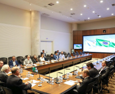 Darci Piana recebe embaixadores de Argentina, Austrália e Países Baixos 