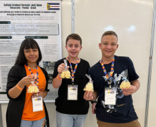 Alunos da rede estadual transformam ciência em soluções reais na Expo Umuarama