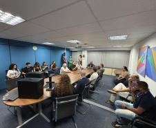 Estado anuncia projeto para digitalizar acervos do Arquivo Público do Paraná