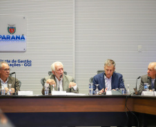 Governo discute construção dos Planos de Desenvolvimento Regional do Paraná