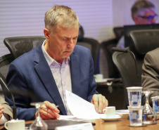 Governo discute construção dos Planos de Desenvolvimento Regional do Paraná