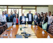 Paraná lança programa de inovação com R$ 20 milhões para projetos de genômica no agro