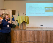 Adapar promove treinamento para controle de zoonoses em animais de produção