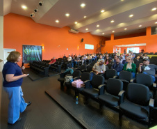 Adapar promove treinamento para controle de zoonoses em animais de produção