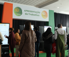 Paraná marca presença e apresenta exemplos em congresso nacional de nutrição