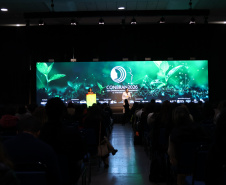 Paraná marca presença e apresenta exemplos em congresso nacional de nutrição