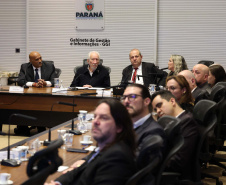 Vice-governador recebe comitiva da Índia para debater instalação de supercomputadores no Paraná
