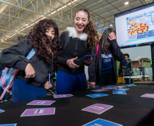 Estado participa da Universo UFPR, maior feira de educação superior do Paraná