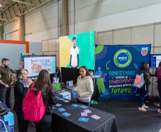 Estado participa da Universo UFPR, maior feira de educação superior do Paraná