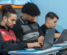 Paraná é referência em políticas públicas de inovação e transformação digital da gestão