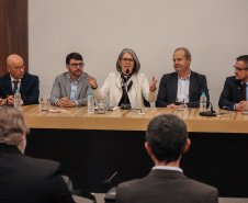 Paraná e instituto português assinam acordo para doutorado em tecnologia agroalimentar