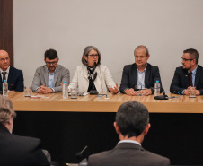 Paraná e instituto português assinam acordo para doutorado em tecnologia agroalimentar