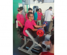 Revista internacional publica estudo desenvolvido na UEL sobre efeitos da musculação na saúde de idosas