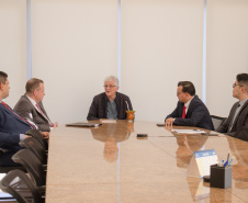Estado do Paraná apresenta novo Plano de Contratações Anual com quase 100 mil itens