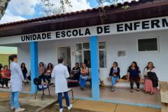 Escola de Enfermagem da Unicentro atende comunidade de Guarapuava no Outubro Rosa