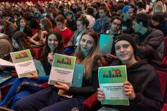 Aulão Paraná reúne dois mil estudantes no Teatro Guaíra para preparação do Enem 2022