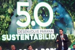 Governador defende expansão das políticas de sustentabilidade em encontro com prefeitos