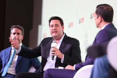 Em São Paulo, Ratinho Junior apresenta resultados do Paraná a investidores globais