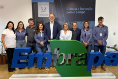 Paraná e Embrapa firmam parceria para inovação e bioeconomia na cadeia da soja