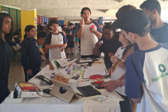 Protagonismo: alunos surdos de Londrina transformam óleo usado em pesquisa científica