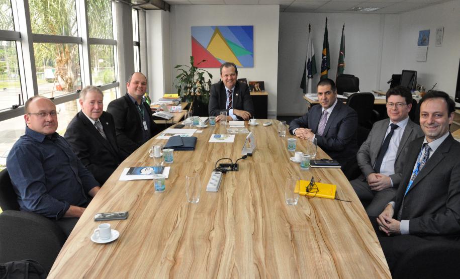 A Superintendência Geral de Ciência, Tecnologia e Ensino Superior do Paraná (Seti) recebeu professores da Deakin University, universidade pública localizada no Estado de Victoria, no sudeste da Austrália