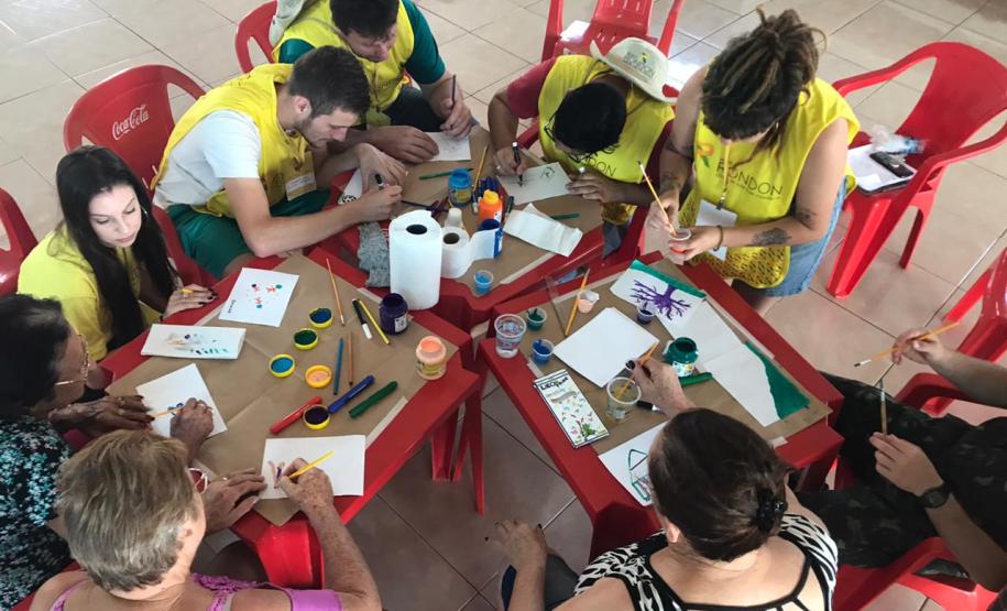 Unicentro encerra Operação Yaguaru com revitalização de biblioteca