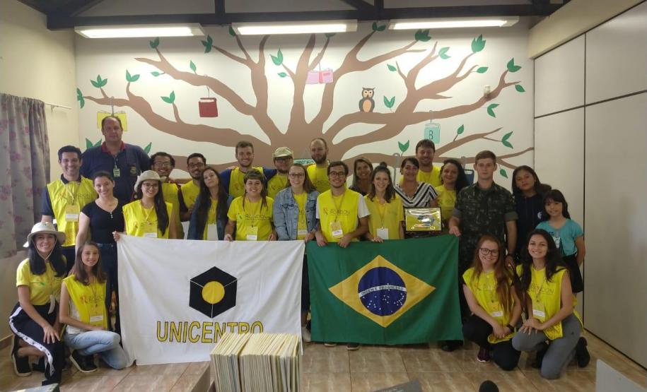 Unicentro encerra Operação Yaguaru com revitalização de biblioteca