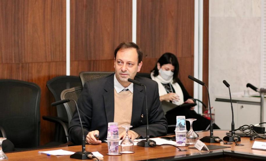 Paraná estreita relações com Reino Unido para parcerias na educação e meio ambiente