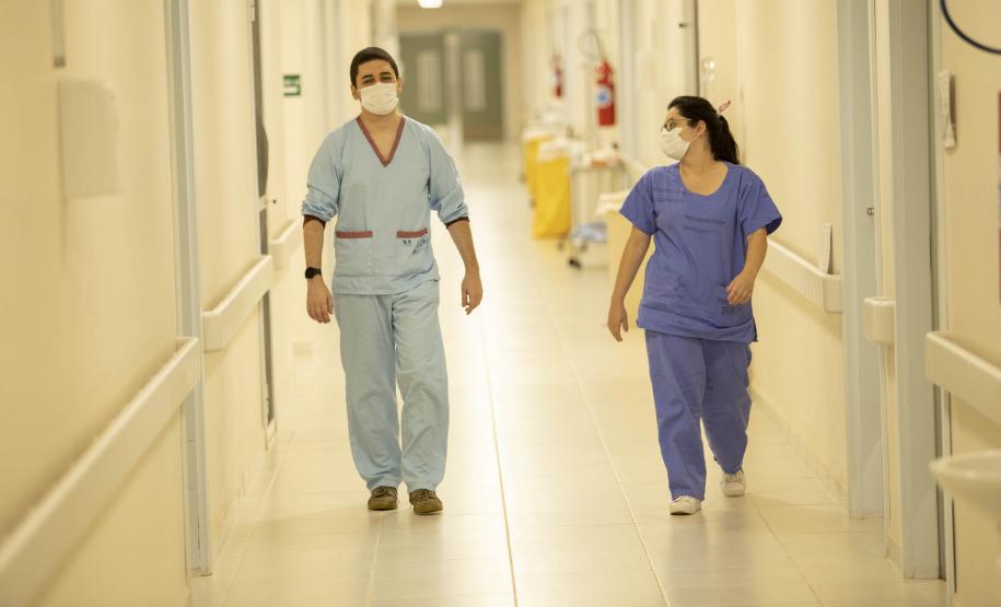 Hospitais Universitários estaduais se tornam referência no enfrentamento da pandemia