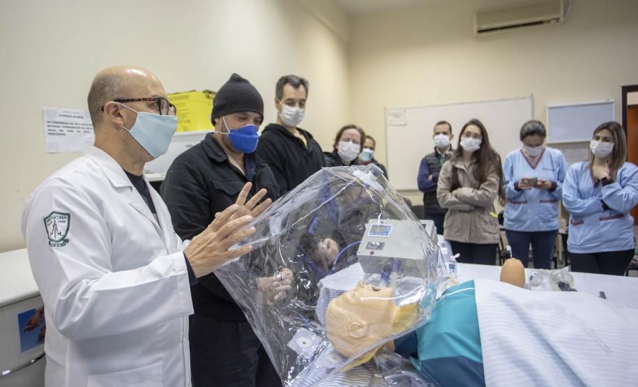 Hospitais Universitários estaduais se tornam referência no enfrentamento da pandemia