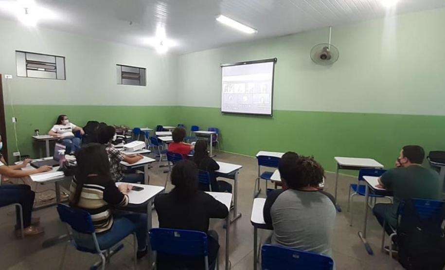 UENP divulga ações afirmativas para alunos negros e de baixa renda do Ensino Médio