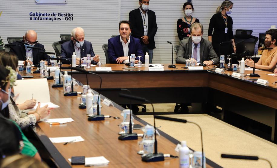 Estado reajusta em 25% valor das bolsas para pesquisadores, professores, estudantes e indígenas