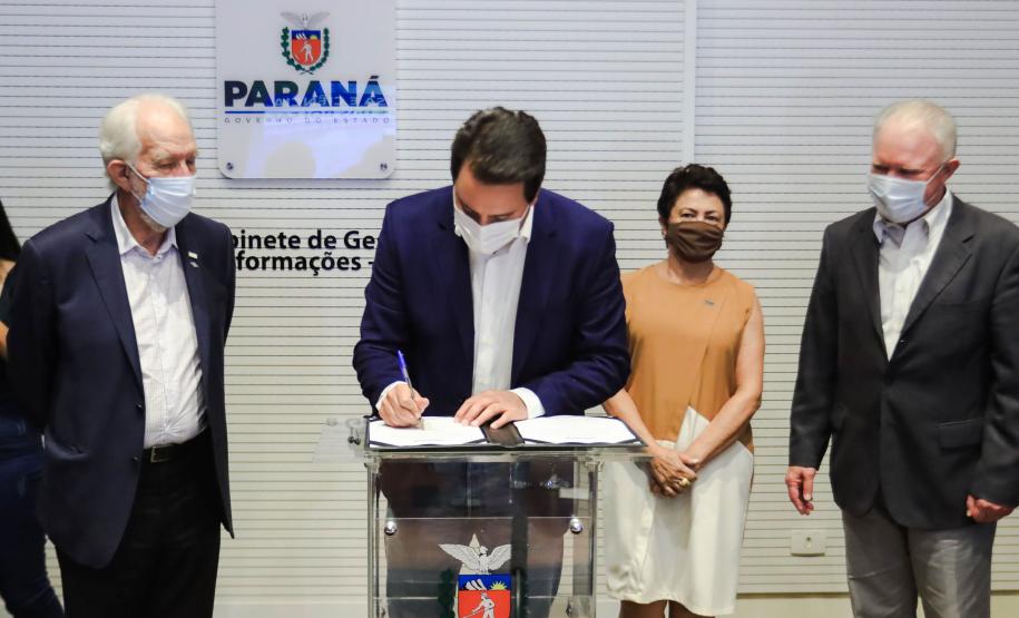 Estado reajusta em 25% valor das bolsas para pesquisadores, professores, estudantes e indígenas