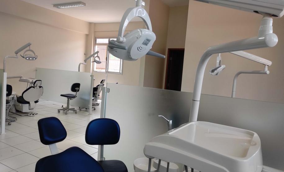 Com apoio do Estado, clínica odontológica da UEM amplia atendimento para mais de 15 mil pessoas