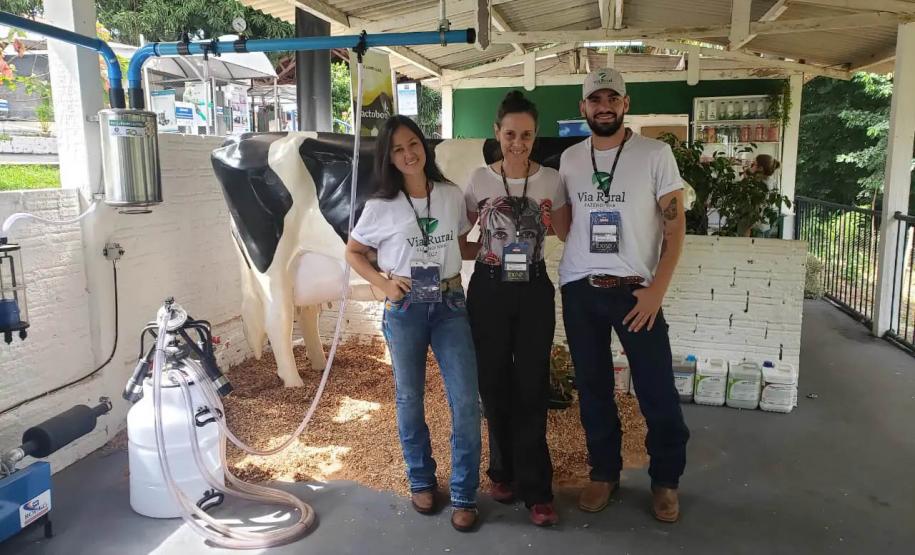 Vitrine de Tecnologia na ExpoLondrina amplia divulgação sobre cadeia produtiva do leite