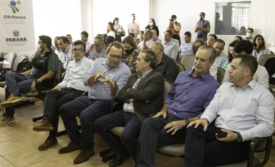 Com apoio do Estado, novo projeto de desenvolvimento do Noroeste é lançado na Expoingá