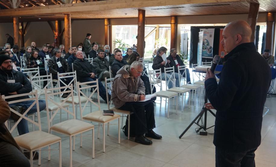 Governo do Estado apresenta estratégia para apoiar obras públicas de pequenos municípios