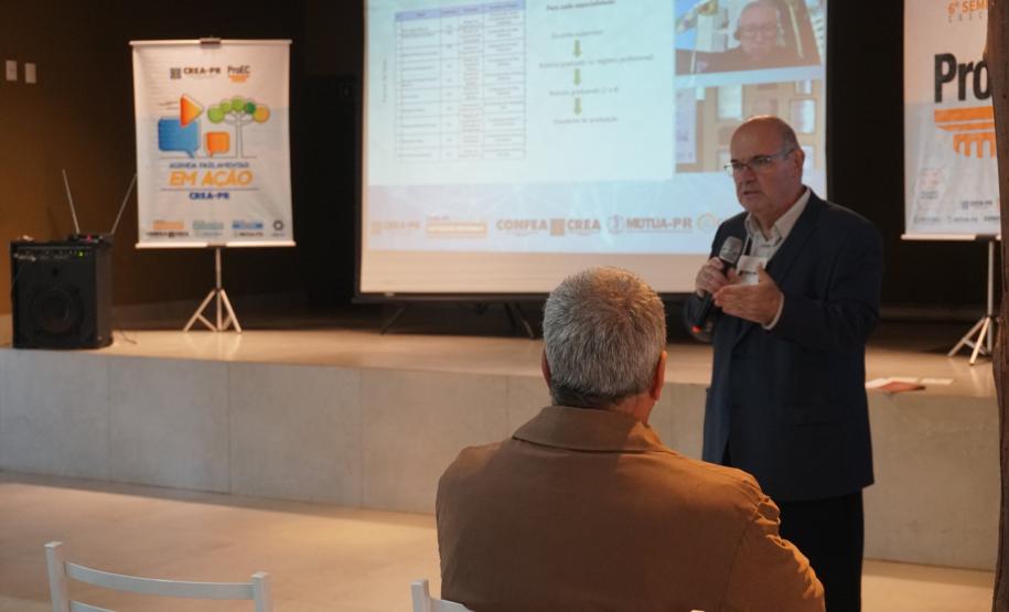 Governo do Estado apresenta estratégia para apoiar obras públicas de pequenos municípios