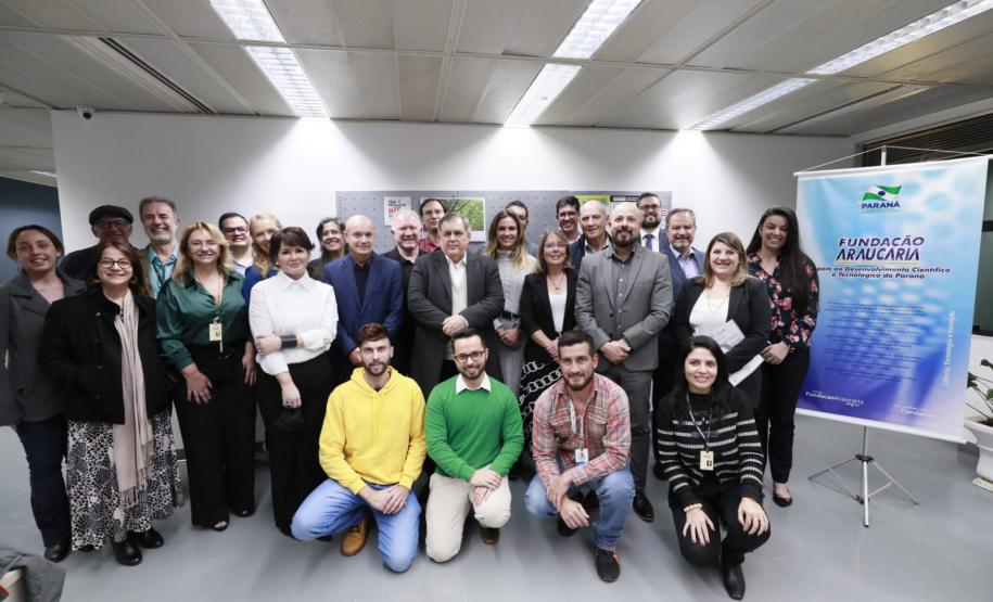 Ministro destaca incentivo à inovação e ciência no Paraná em visita à Fundação Araucária