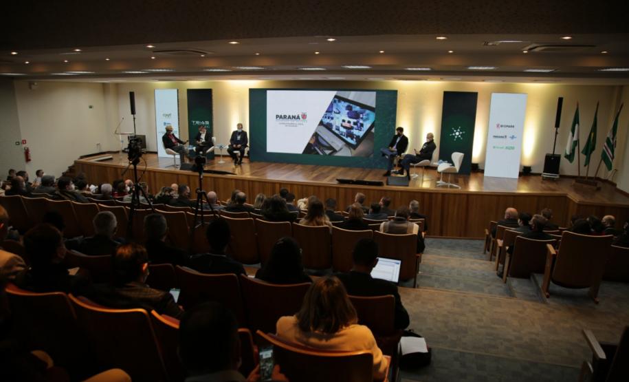 Governo do Paraná destaca avanços e parcerias para fortalecer os ecossistemas de inovação