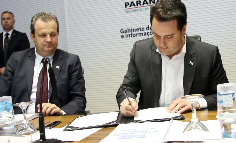 Governo implanta escritórios nas universidades para auxiliar pequenos municípios com obras